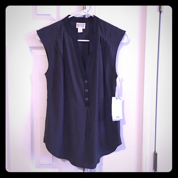 NWT authentic Converse brand shirt!