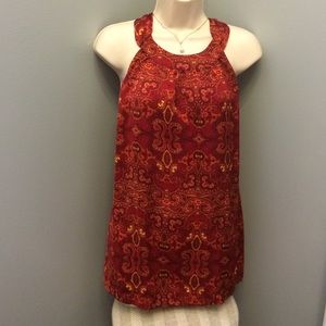 Sleeveless print Top