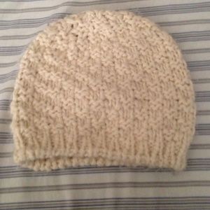 Gap Ivory Knotted Hat