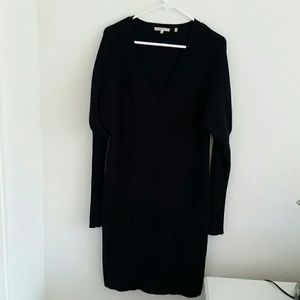 100% Cashmere Vince Navy Sweater Dress