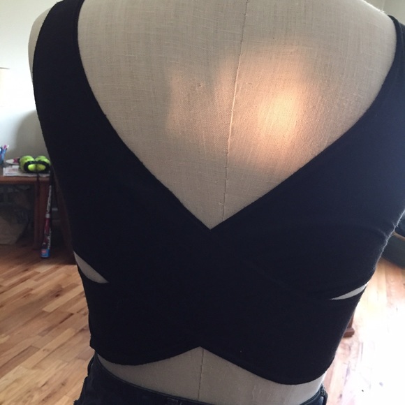 Sequined Crop Top - Picture 2 of 2
