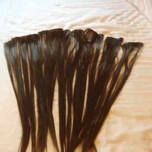 12 PIECE 22 INCH HUMAN HAIR EXTENSIONS