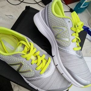 New balance shoes