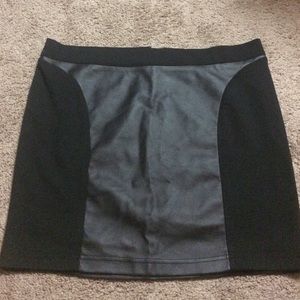 Faux leather detail mini skirt