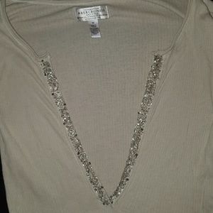 Abercrombie and Fitch v neck shirt