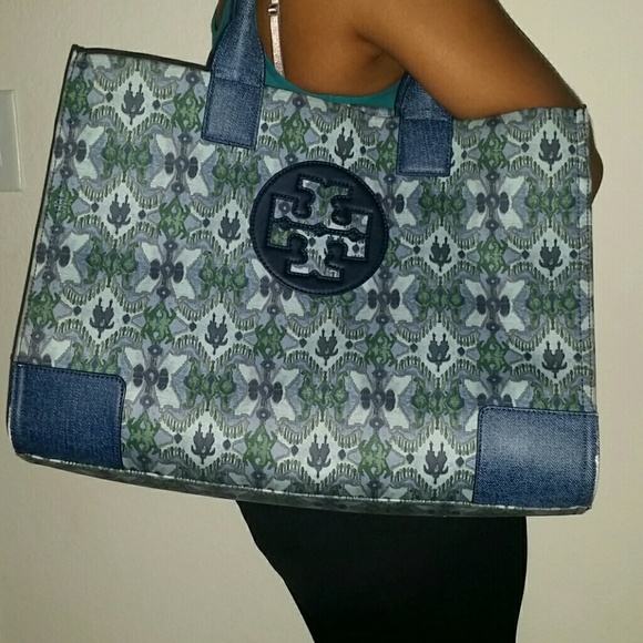"SOLD"Additional pic of Tory Burch Ella Tote