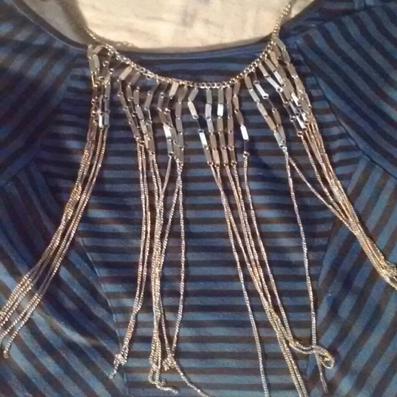 Blue & black crop top - Picture 1 of 3