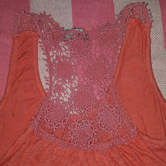 Tank top - Picture 2 of 2