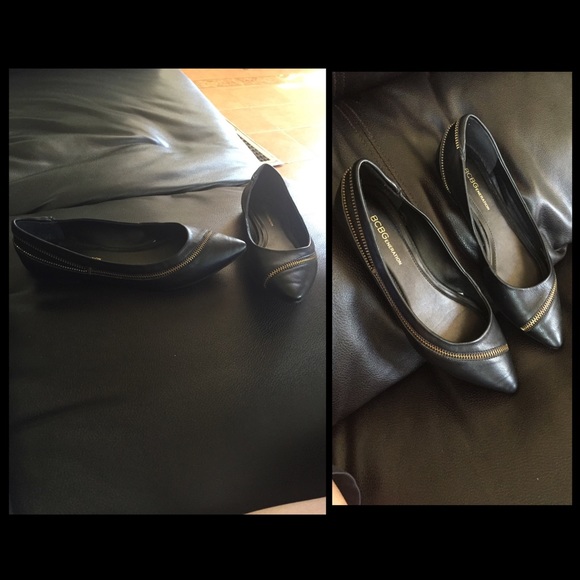 BCBG black flats
