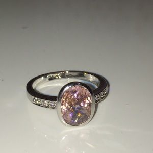 PRETTY PINK JEM RING