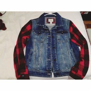 Forever 21 Flannel & Shirt Bundle (reserved)