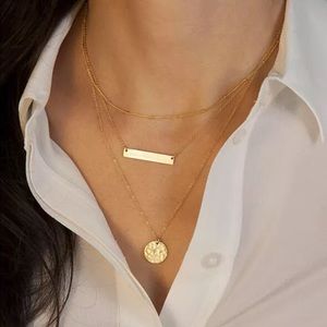 3 piece later necklace in gold