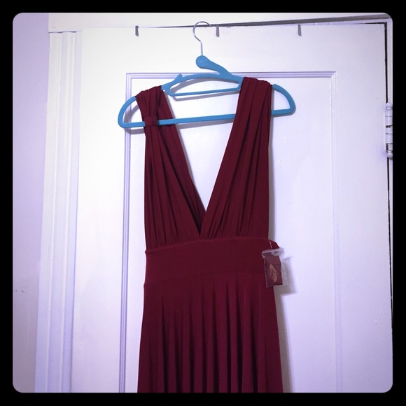 Modern style dress - Picture 1 of 1