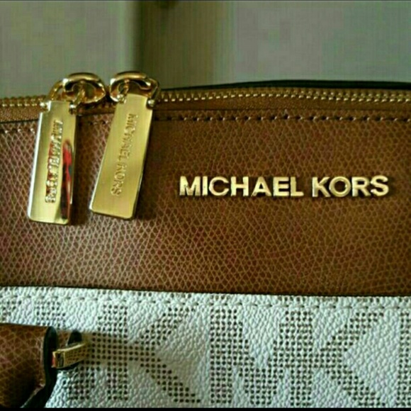 Sold locally to kassie!!! - Picture 3 of 4