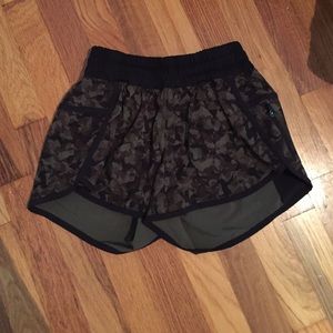 Lululemon camo tracker shorts