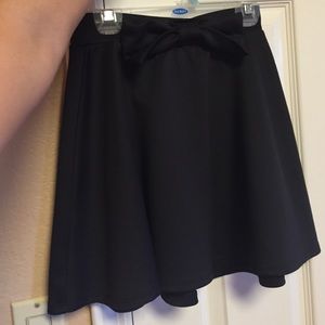 Black skirt