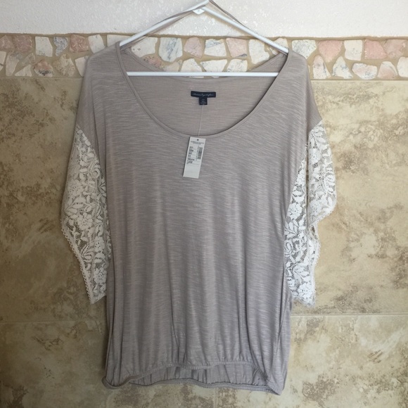 American Eagle top