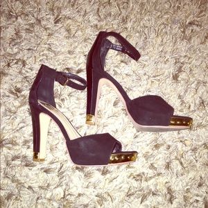 Black and Gold Chunk Heel Sandals