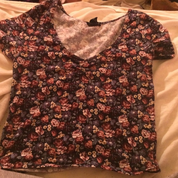 Crop top