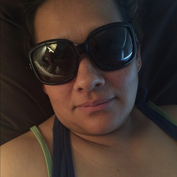 Kate Spade Sunglasses - Picture 3 of 4