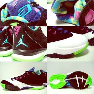 Original Jordan's Youth Size 7 Authentic