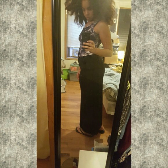 Black, Velor, One-side Slit Skirt Size Small - Picture 2 of 3