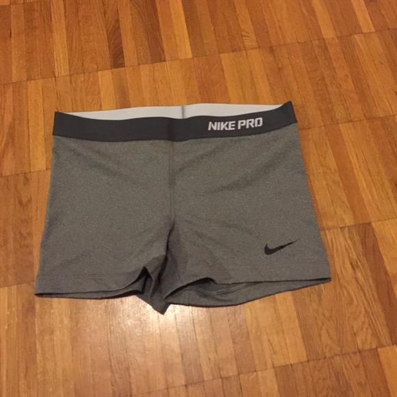 🚫Sold🚫Nike Pro Shorts Sz L
