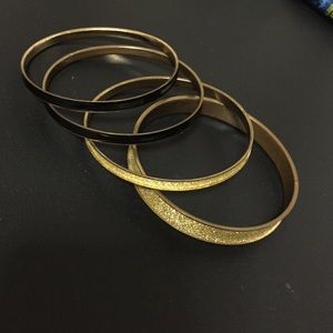 4 piece black & sparkly gold bangle set