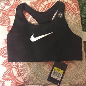 New nike sports bra