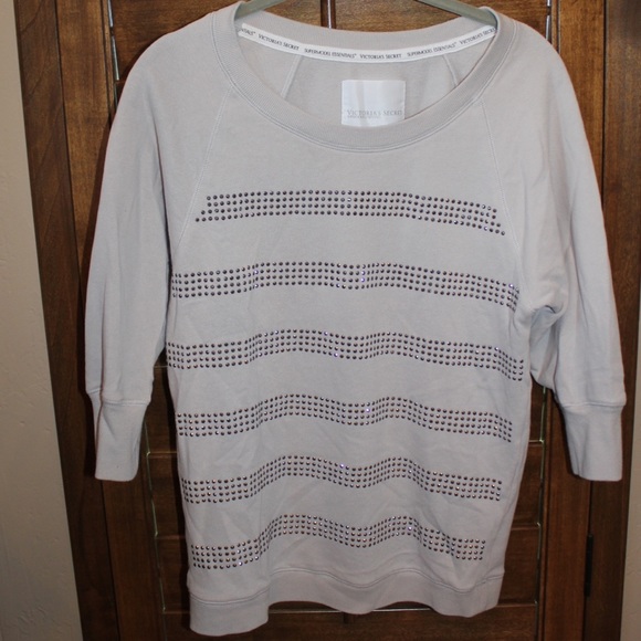 VS 3/4 sleeve sweatshirt