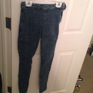 Acid washed jeans