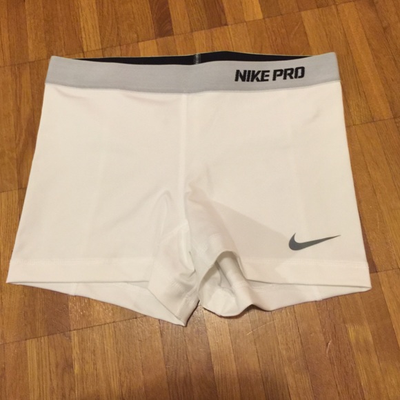 🚫Sold🚫Nike Pro Shorts Size M
