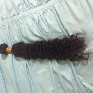 1 bundle of peruvian curly 18"