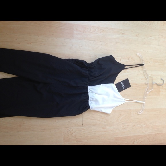 🚫SOLD🚫Missguided Jumpsuit