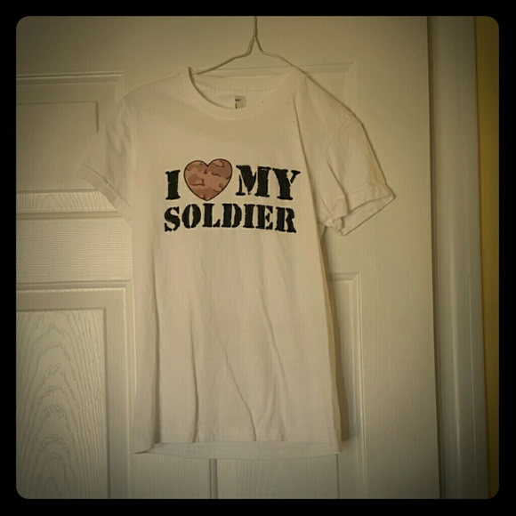 I love my soldier t shirt!