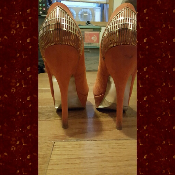 Orange and Gold Halston 6 Inch Heels - Picture 2 of 4
