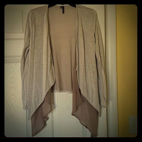 NWOT Maurices cardigan/cover up!