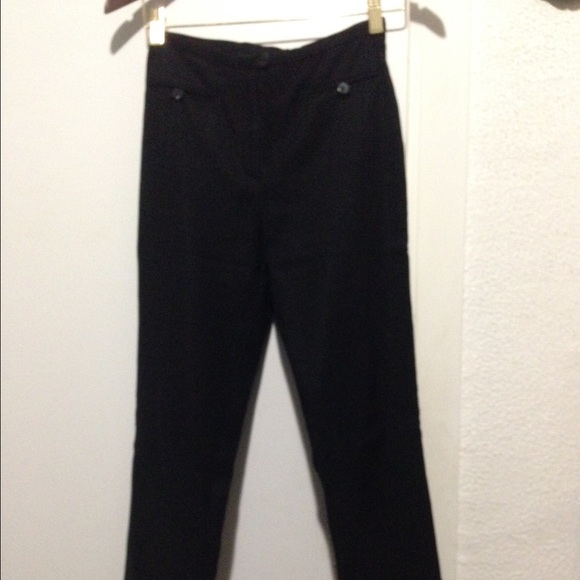 BCBGMAXAZRIA