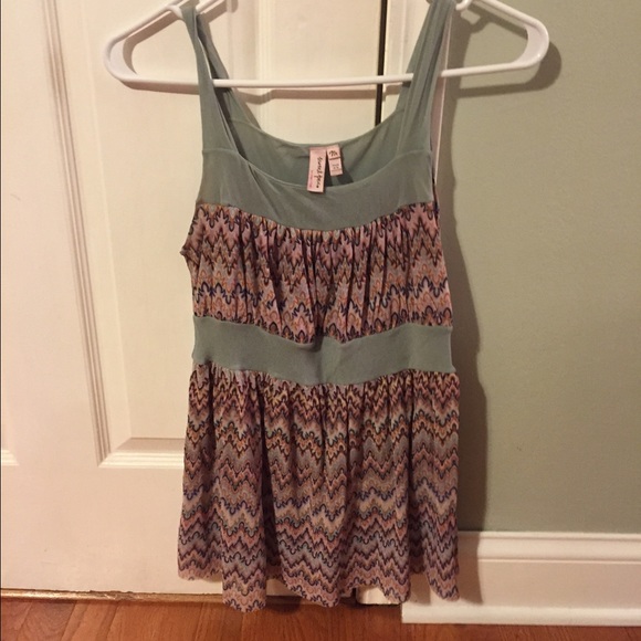 Anthropologie Sweet Pea Med Top