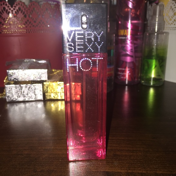 Victoria Secret Travel Size Very Sexy perfume