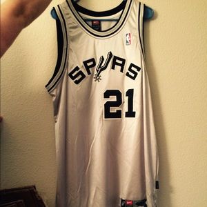 Authentic Mens San Antonio Spurs basketball jersey