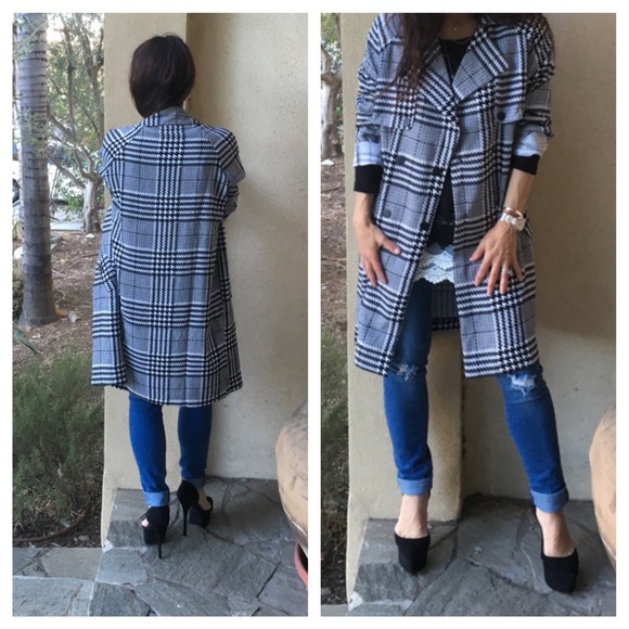 Chic trench coat ONE HOUR SALE - Picture 4 of 4