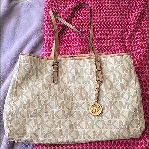 Authentic Michael Kors Tote