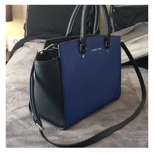 @sarahmcarthy has reserved *** MK Large Selma