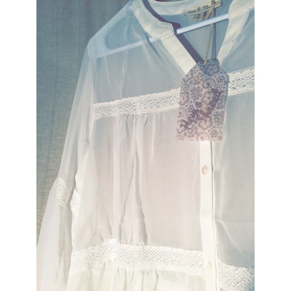 Boho Sheer Longsleeve 💕 - Picture 2 of 2