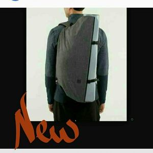 Lulu backpack duffle/yoga bag