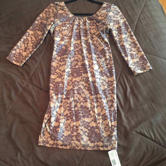 Lace Print Nylon Tricot 3/4 Sleeve Dress - Picture 4 of 4