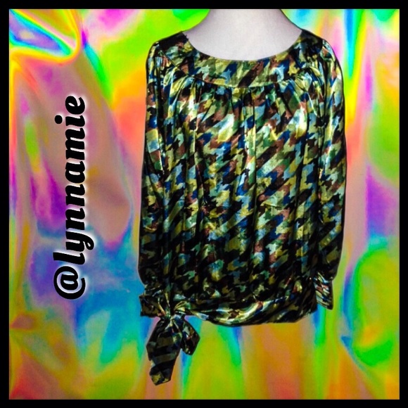 Kaelyn-Max satin multicolor blousy top