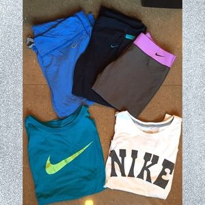 ✔️💕 Nike Bundle 💕✔️