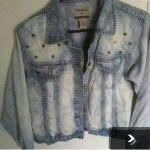Acid washed jean jacket